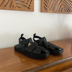 MANGO (MNG) FISHERMAN STYLE SANDALS